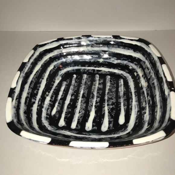 Glazed / Painted Clay Pottery Bowl